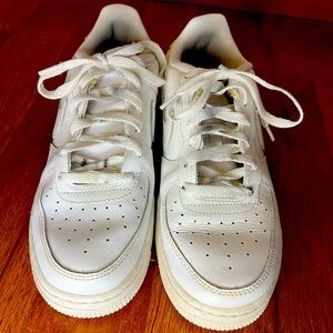 Nike Air Force 1 Low Triple All White Shoes 314192-117 Youth 6 Women's 8